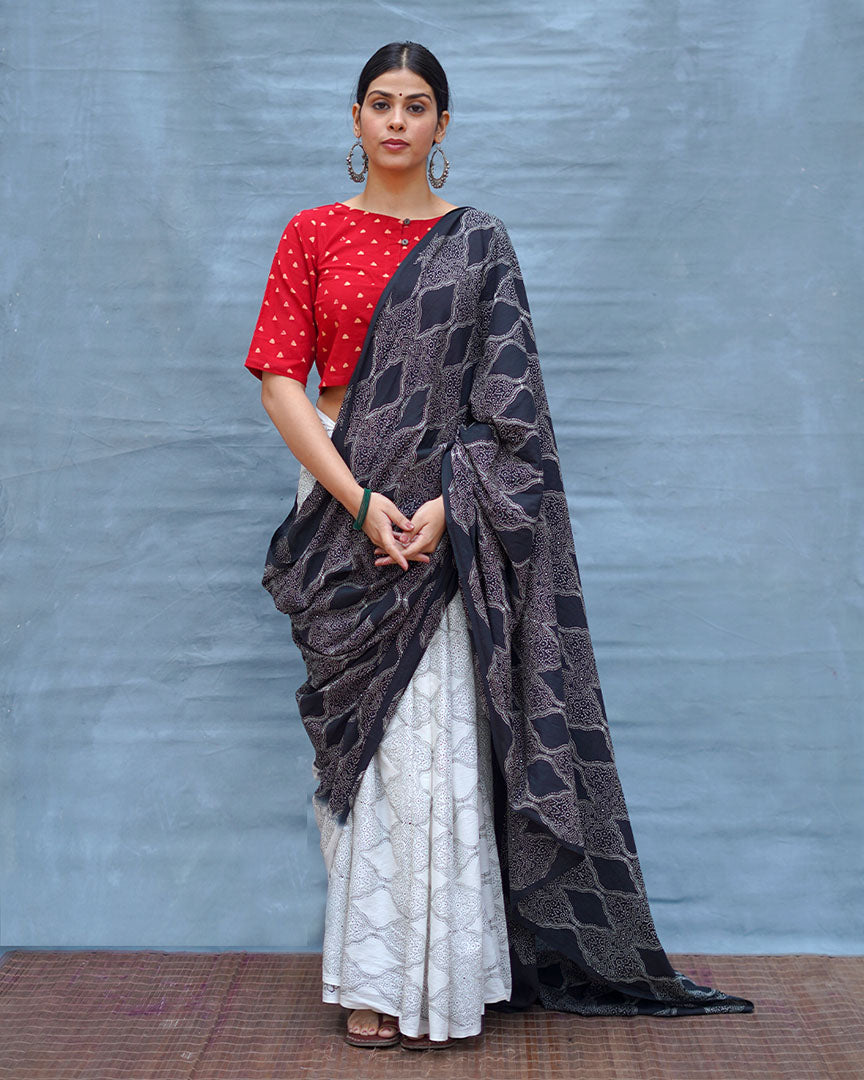 Black & White Tale Handblock Print Cotton Saree - MIS