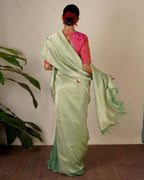 Ishya Green Handwoven Linen Zari Saree - Eknoor