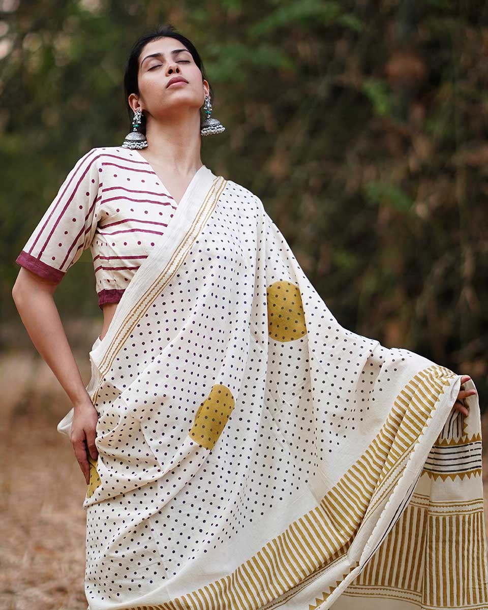 Sarees | Saree Poses | Chidiyaa