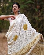 Saree | Saree Poses | Chidiyaa