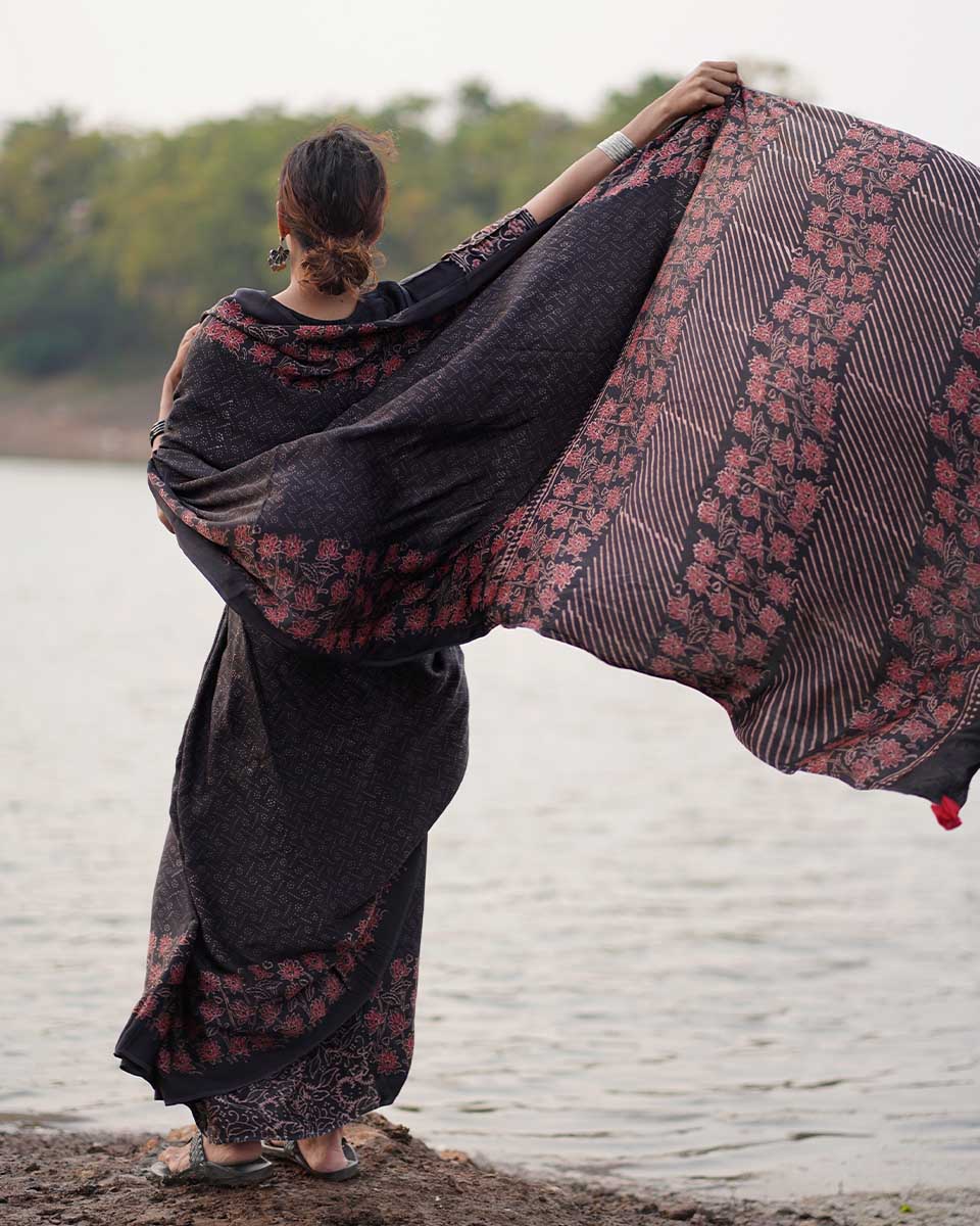 Rahi Black Block printed Modal Silk Saree - Jaisal