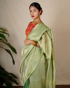 Ishya Green Handwoven Linen Zari Saree - Eknoor
