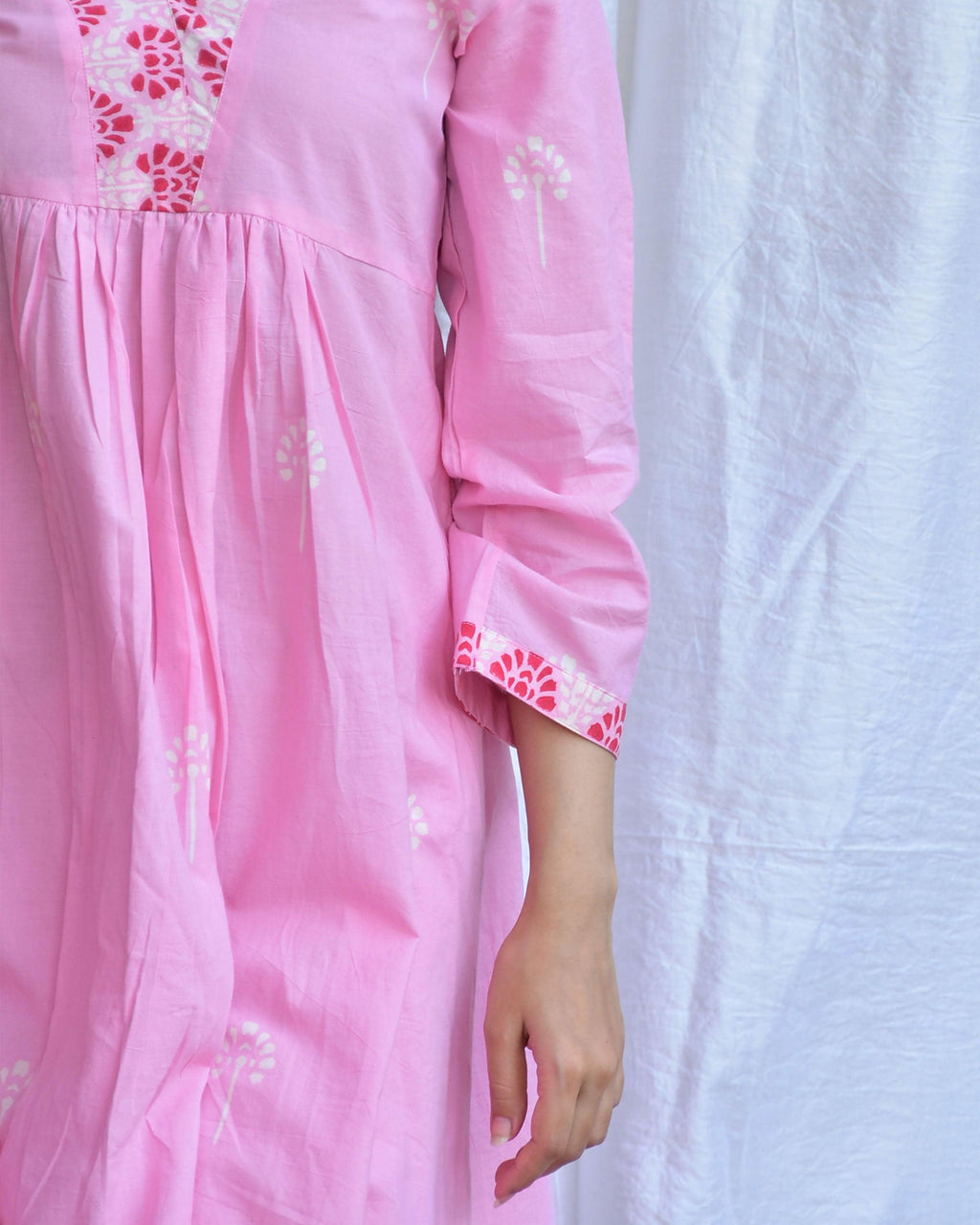 Mausam- E - Bahar Handblockprinted Cotton Kurta Set Of 2-Sor