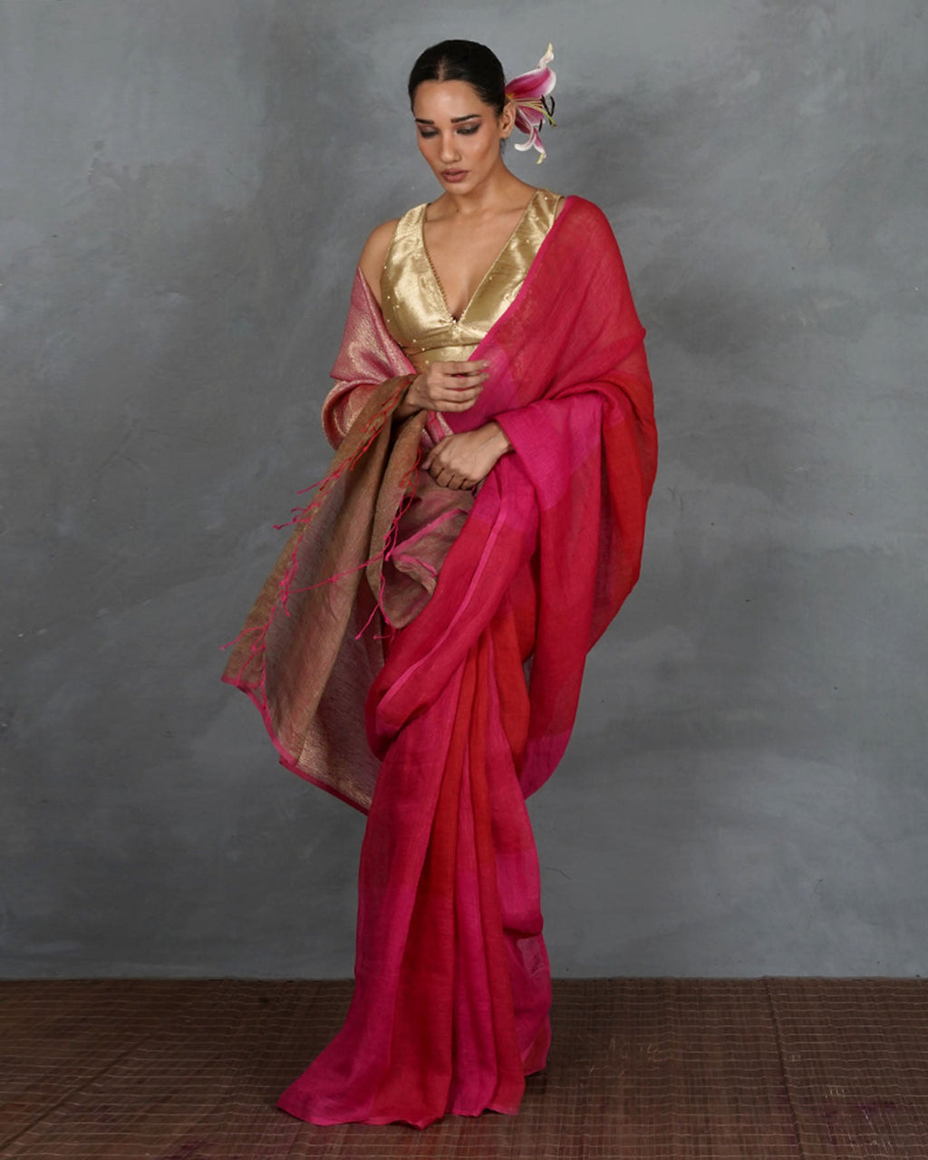 Inner Glow Red With Pink Handwoven Linen Saree - TARA