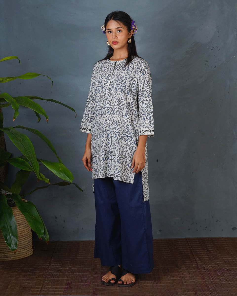 Tops on jeans | Womens top | Tops Korean