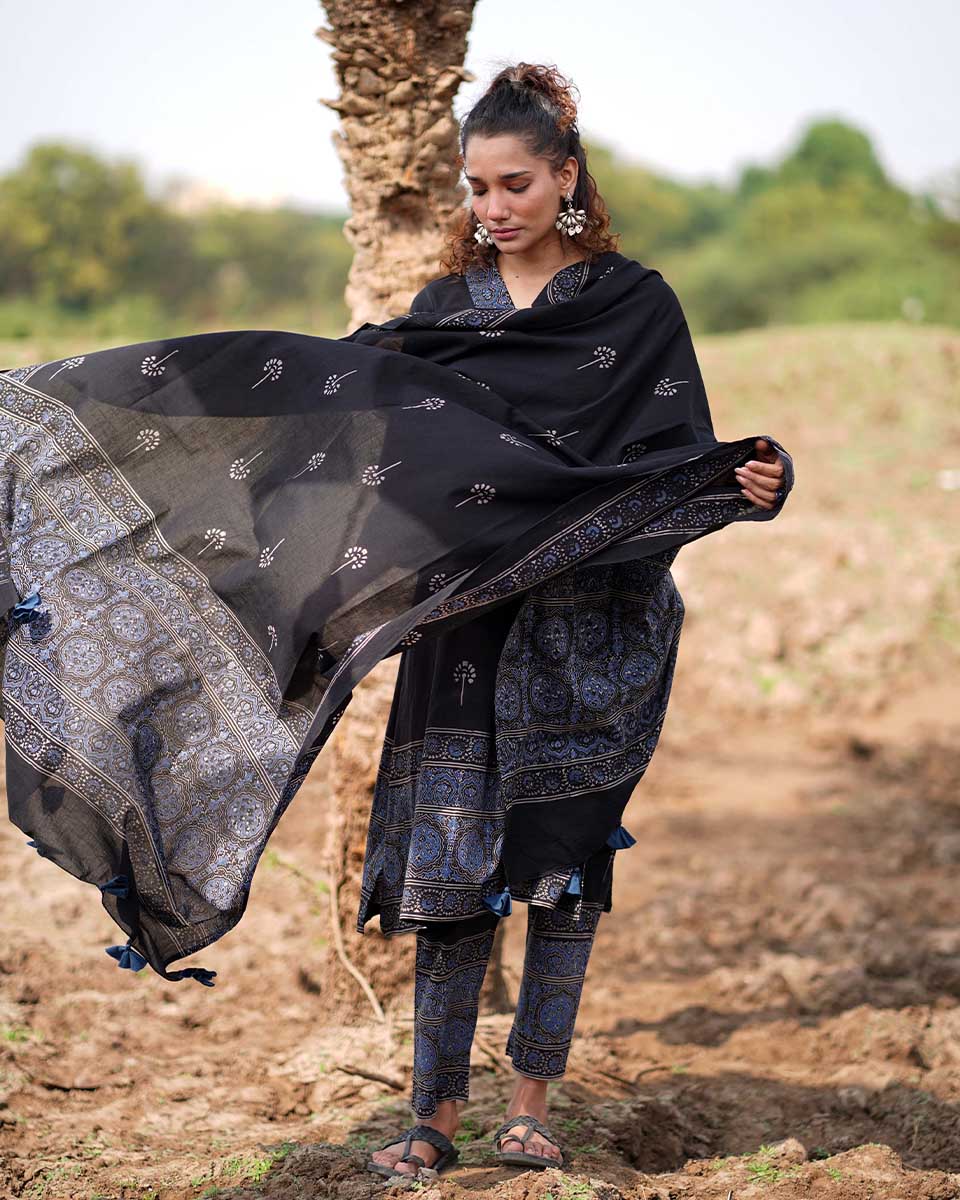 Woven Whispers Blockprinted Cotton Dupatta-WWB