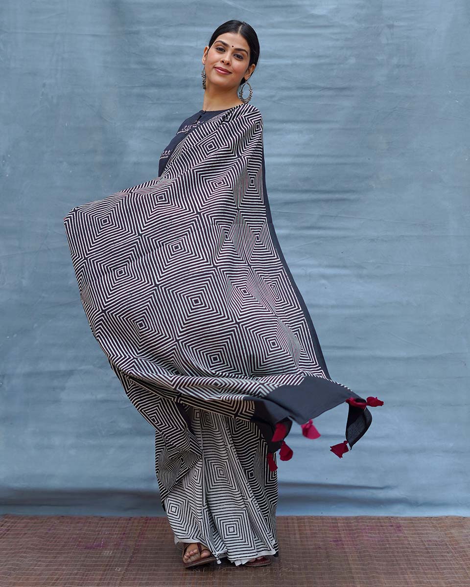 Vintage Muse Black & White Handblock Print Cotton Saree - MIS