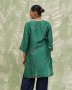 Mere Aangan Mein Green Handblock Printed Chanderi Silk Kurti - CHD