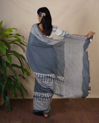 Saree for women party wear | Saree draping | Saree style

