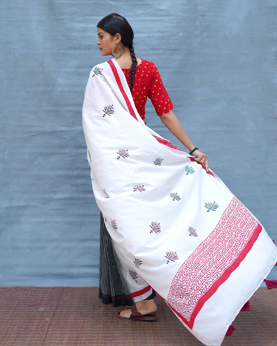 Moon & Mist Black & White Handblock Print Cotton Saree - MIS