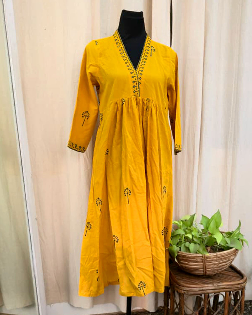 Saanjh Yellow Hand Block Print Kurta - Love Despite