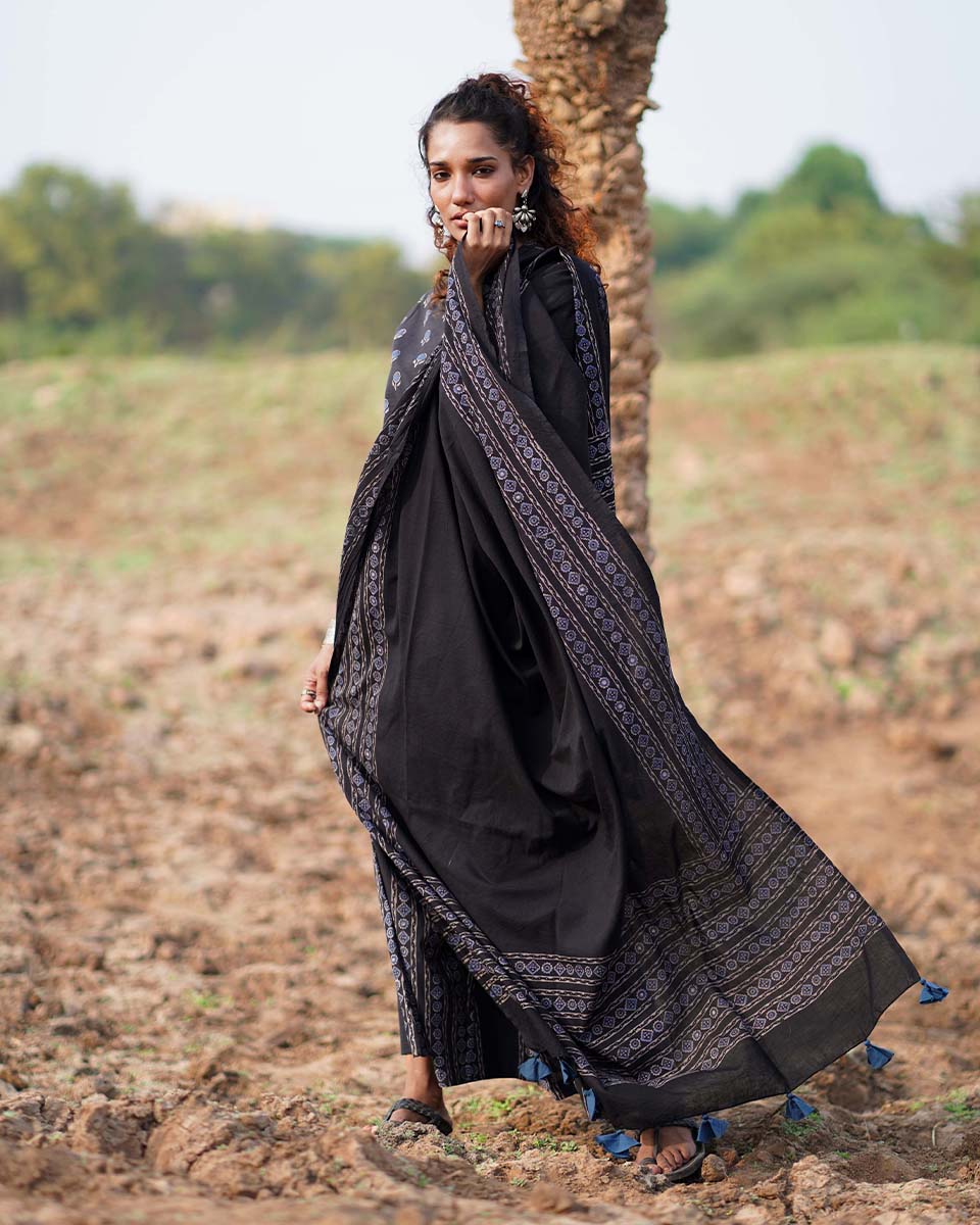 Liquid Grace Blockprinted Cotton Dupatta-WWB