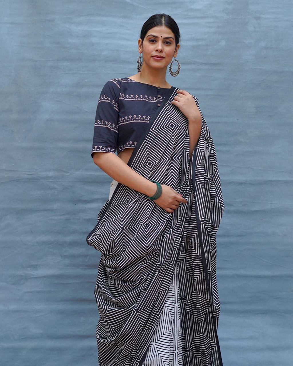 Vintage Muse Black & White Handblock Print Cotton Saree - MIS