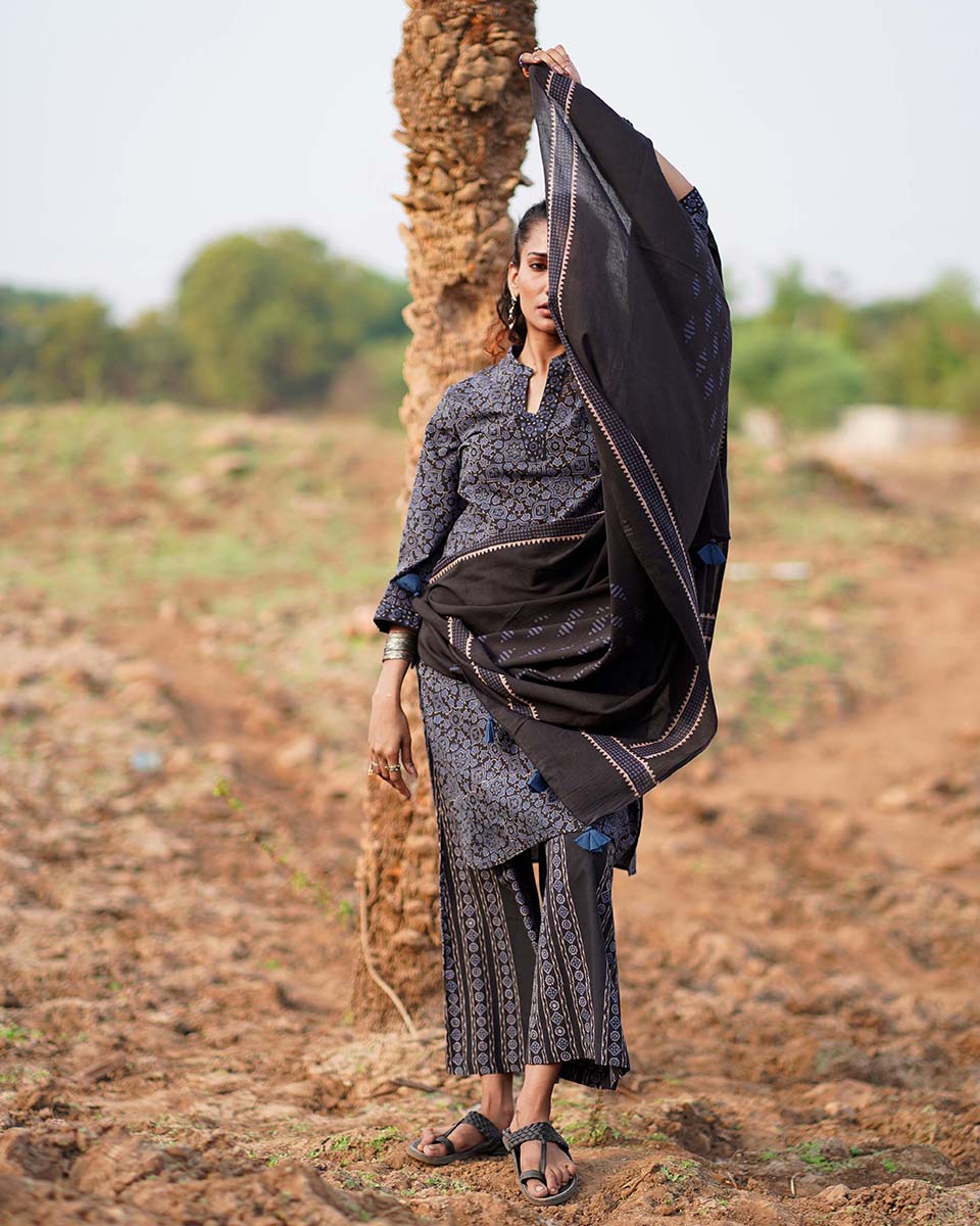 Breezy Dreams Blockprinted Cotton Dupatta-WWB