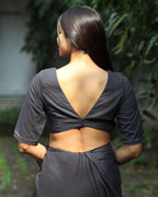 Get ready to shine in this stunning Shimmer Moss Green Mulmul Cotton Saree. Perfect for women who love cotton sarees with a trendy design.