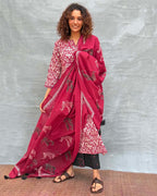 Hues of Horizon Blockprinted Cotton Dupatta