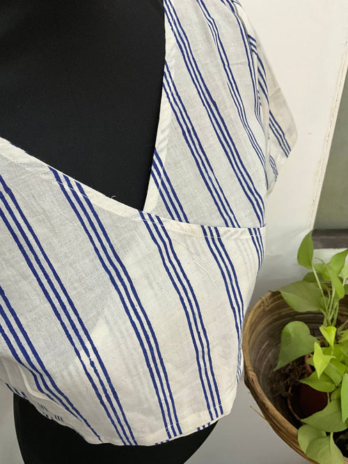 Aabha White Handblock Print Cotton Blouse - Noor