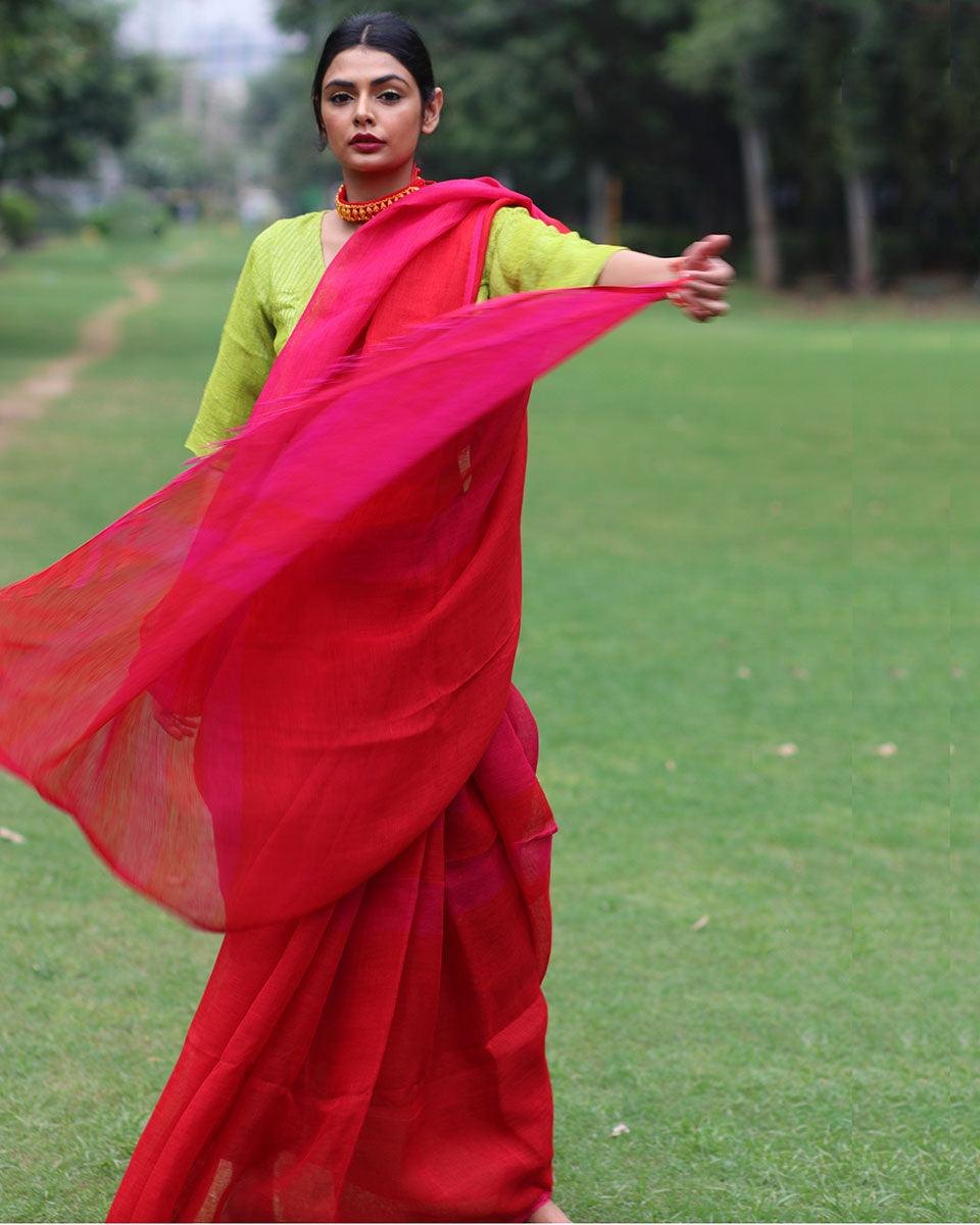 Gulnar Handwoven Linen Saree - Bageechaa