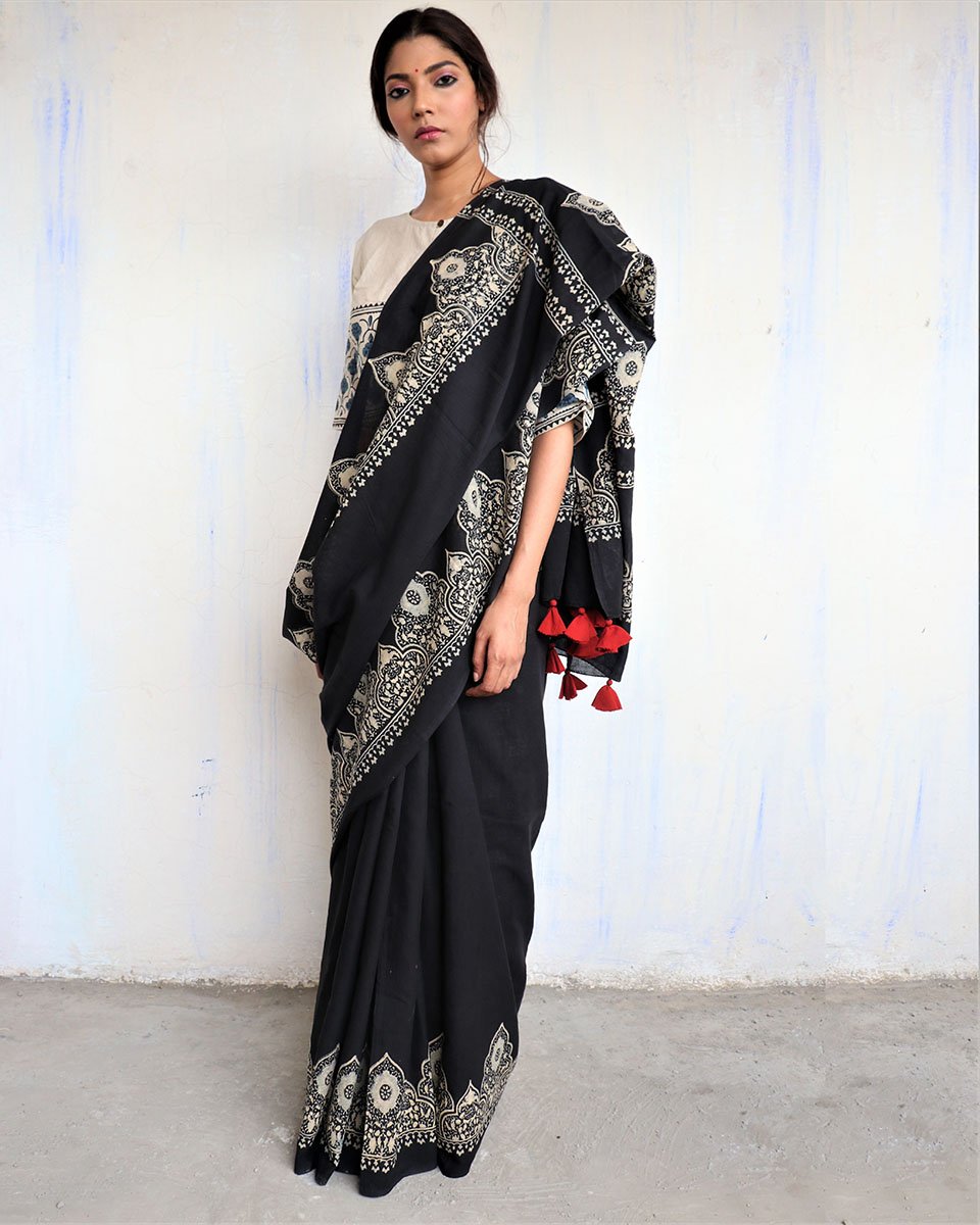Black Cotton Saree | mul mul cotton saree | Cotton saree online | Black Saree Cotton | Chidiyaa