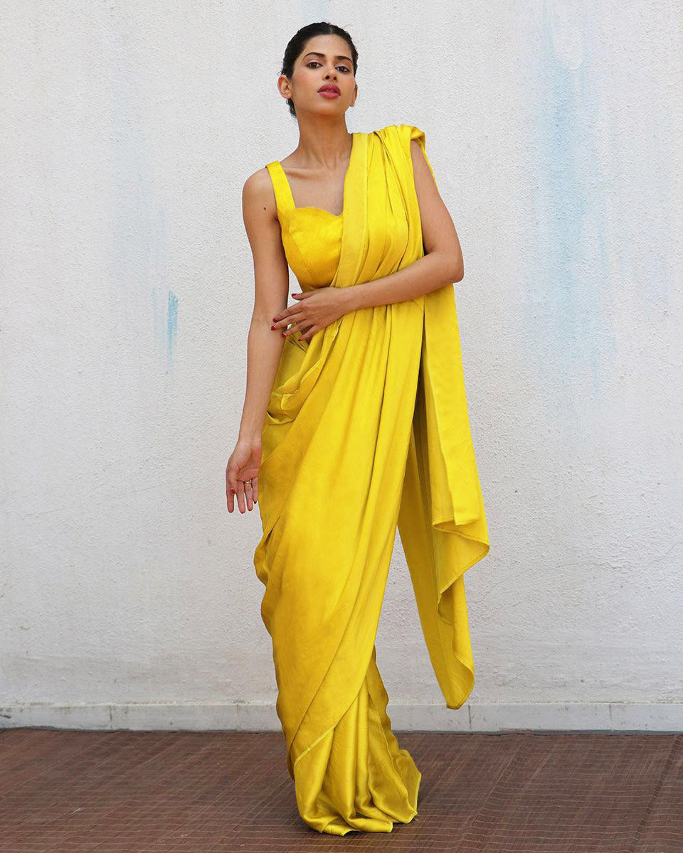 saree for women | saree online | saree poses