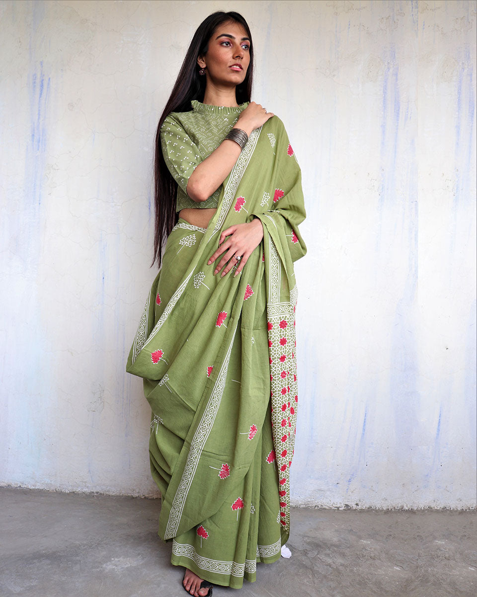 Saree | Sarees | Saree onine | Saree for farewell | Saree Designs | Chidiyaa