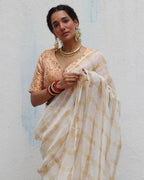 saree hairstyle | saree for women | linen sarees India

