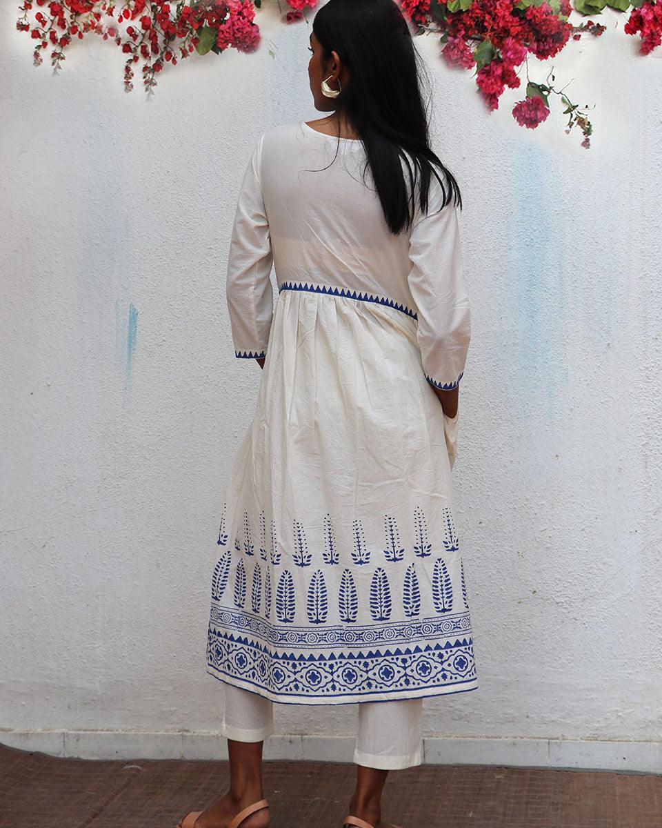 kurti poses | kurti | kurti online