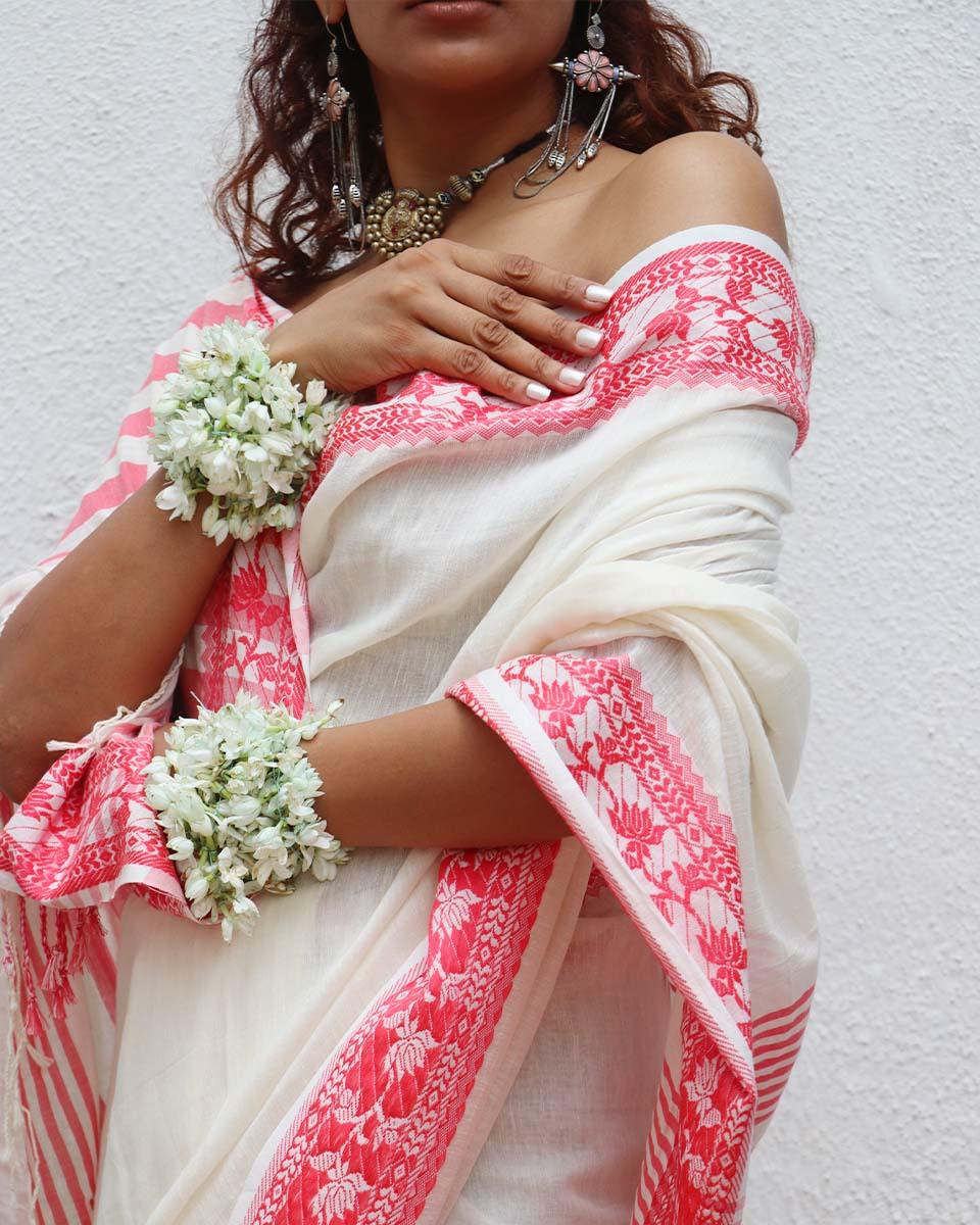 Trinetra Ivory Handwoven Linen Cotton Jamdani Saree - Uma