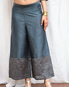 Shyamali Handwoven Cotton Zari Kurta Set - Zari