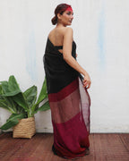 Maheshwari Black Handwoven Linen Saree - Kaali