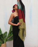 Yogini Black Handwoven Linen Saree - Kaali