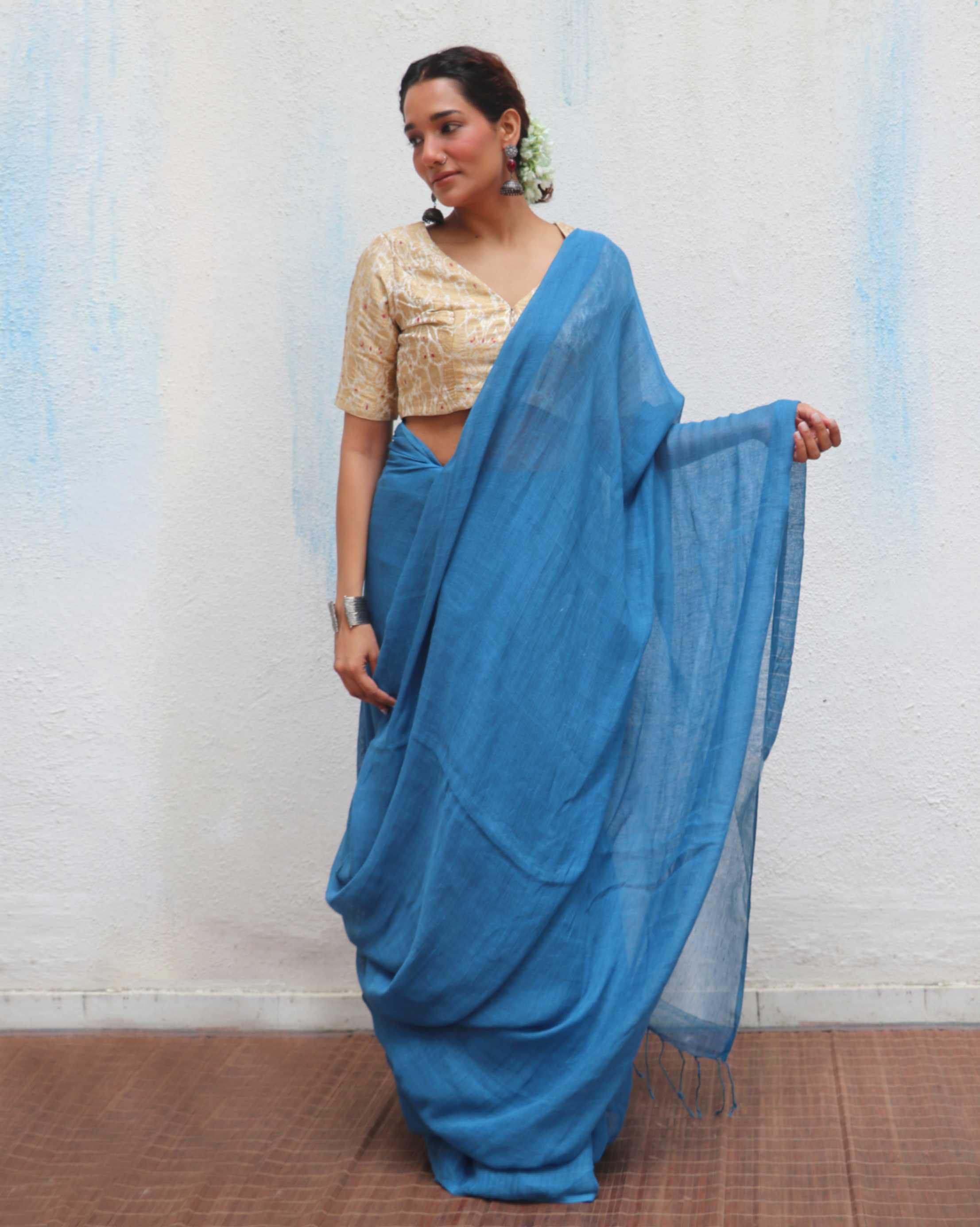 Barkha Blue Handwoven Linen Zari Saree - Jheel