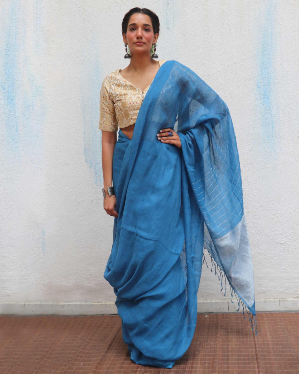Barkha Blue Handwoven Linen Zari Saree - Jheel