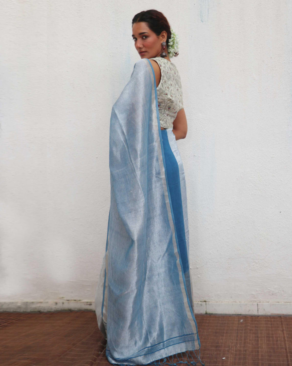 Mazha Blue Handwoven Linen Zari Saree - Jheel